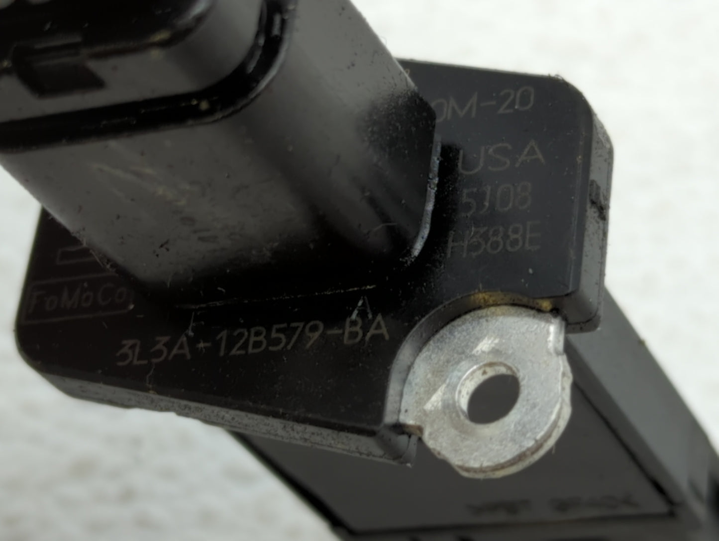 2005-2012 Ford Escape Mass Air Flow Meter Maf - Oemusedautoparts1.com