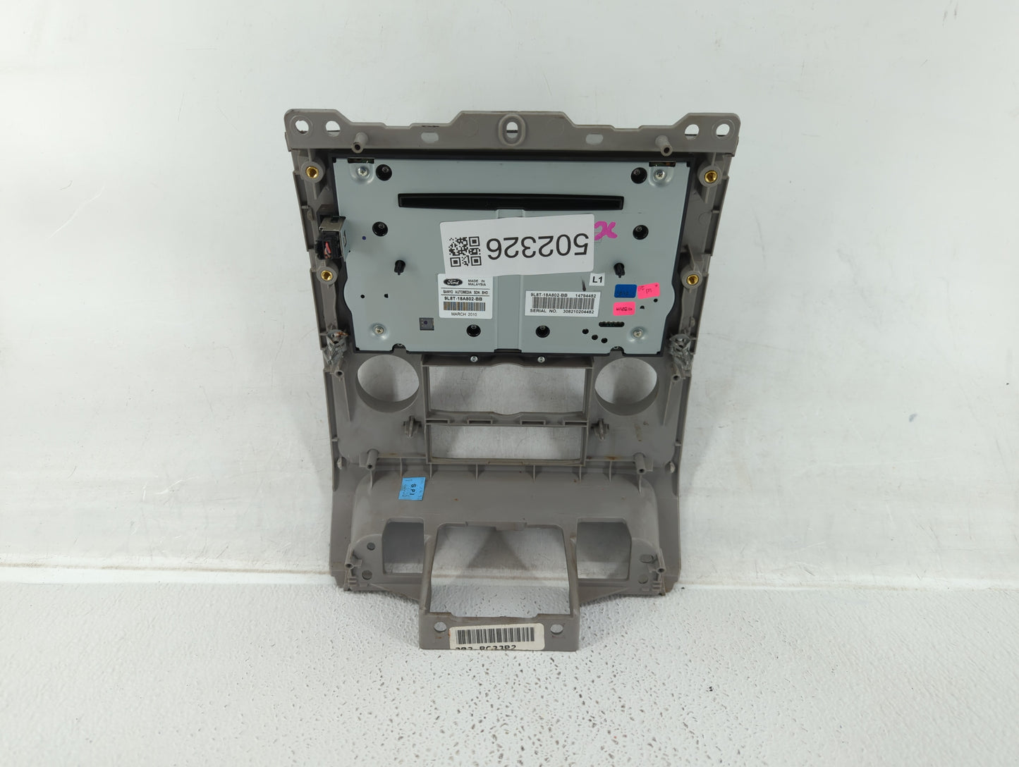2009-2012 Ford Escape Radio Control Panel - Oemusedautoparts1.com