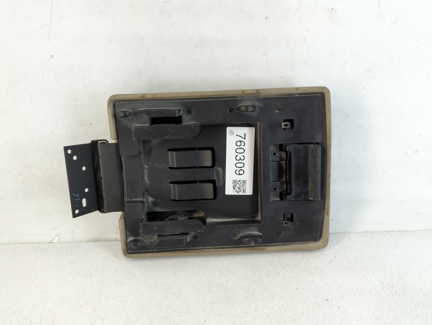 2010 Ford Escape Center Console Armrest Cover Lid Fits OEM Used Auto Parts - Oemusedautoparts1.com