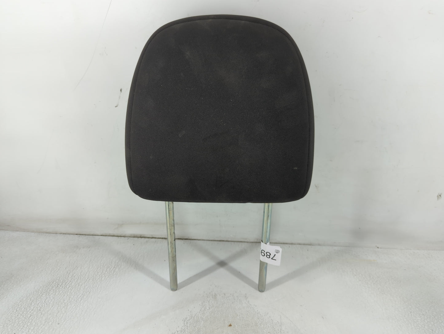 2009-2012 Ford Escape Headrest Head Rest Front Driver Passenger Seat Fits Fits 2009 2010 2011 2012 OEM Used Auto Parts - Oem