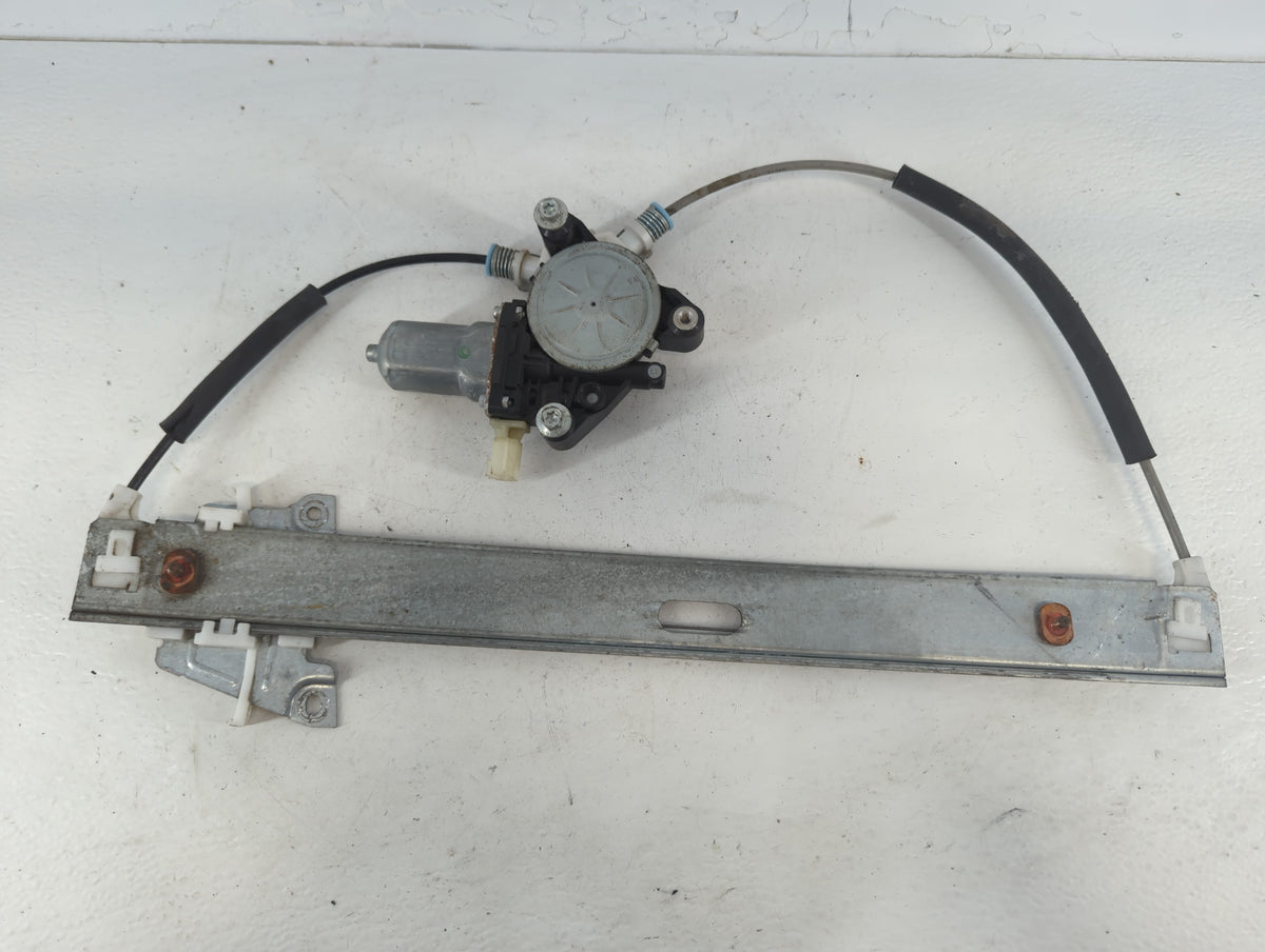 2008-2012 Ford Escape Window Regulator Passenger Front 935435 - Oemusedautoparts1.com