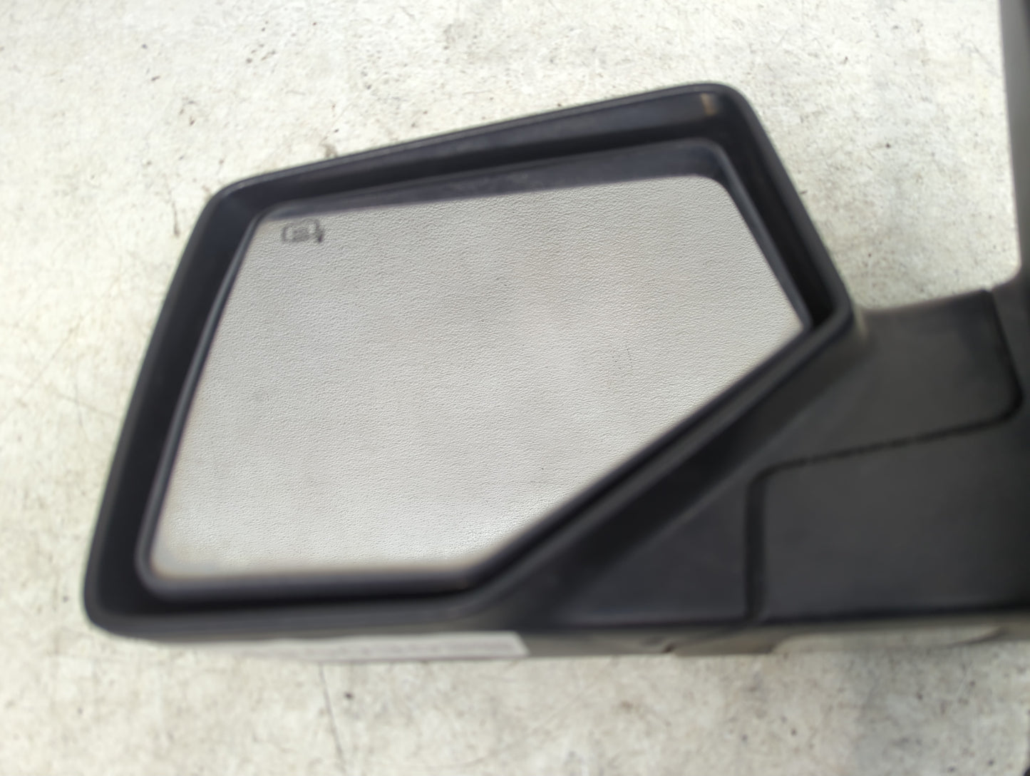 2006-2010 Ford Explorer Driver Side View Mirror - Left Door Mirror OEM Used - Oemusedautoparts1.com