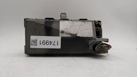 2002-2010 Ford Explorer Fusebox Fuse Box Panel Relay Module P/N:6L2T-14398-TL 6L2T-14398-XL Fits OEM Used Auto Parts