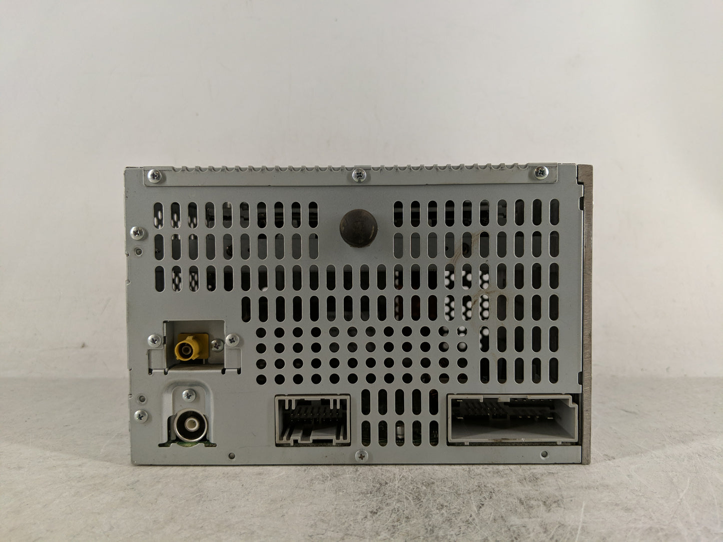 2010 Ford F-150 Radio AM FM Cd Player Receiver Replacement P/N:AL3T 19C157 AH Fits OEM Used Auto Parts - Oemusedautoparts1.c