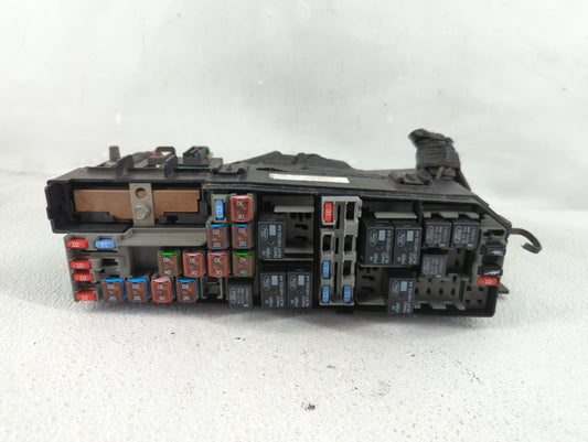 2008-2011 Ford Focus Fusebox Fuse Box Panel Relay Module P/N:8S4T-14A003AC Fits Fits 2008 2009 2010 2011 OEM Used Auto Parts