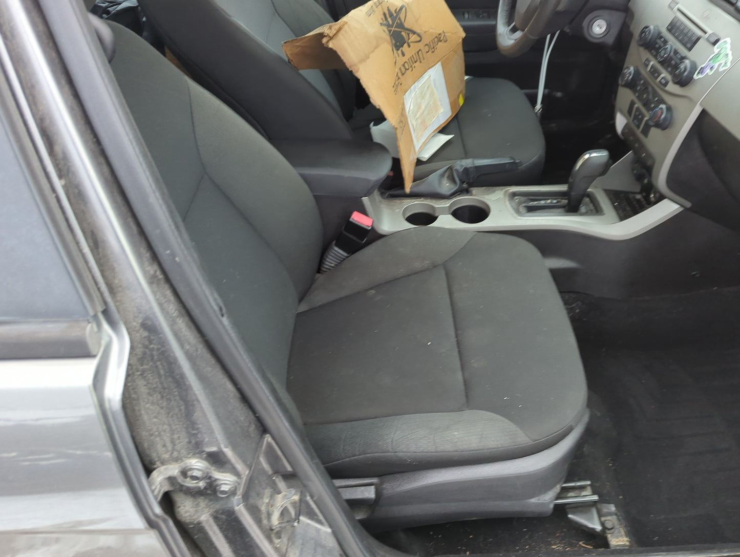 2008-2010 Ford Focus Passenger Front Seat Oem - Oemusedautoparts1.com
