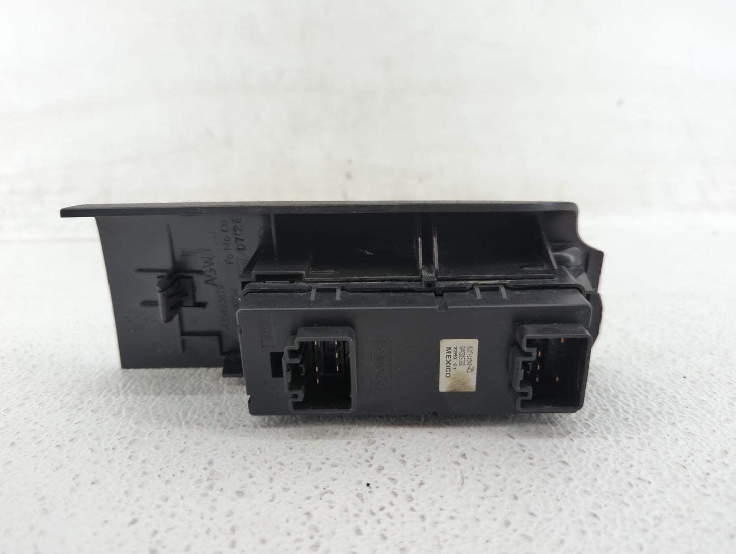 2008-2011 Ford Focus Master Power Window Switch Replacement Driver Side Left P/N:8L8T-14540-ABW 8L8T-14540-ACW Fits OEM Used