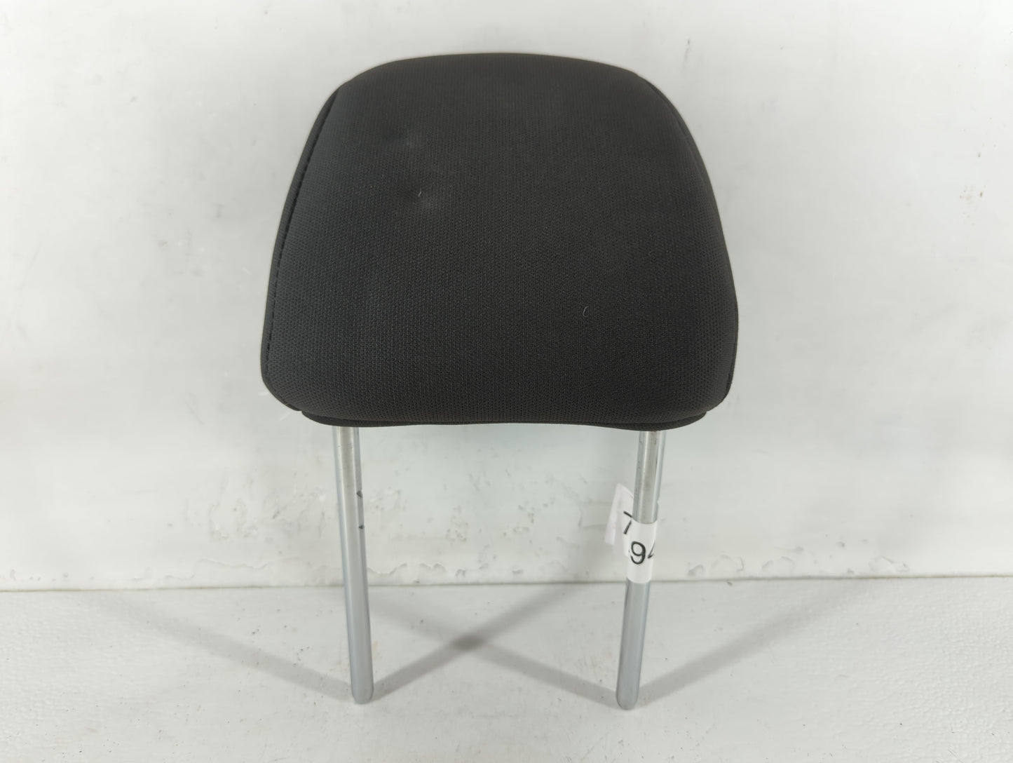 2008-2010 Ford Focus Headrest Head Rest Front Driver Passenger Seat Fits Fits 2008 2009 2010 OEM Used Auto Parts - Oemusedau