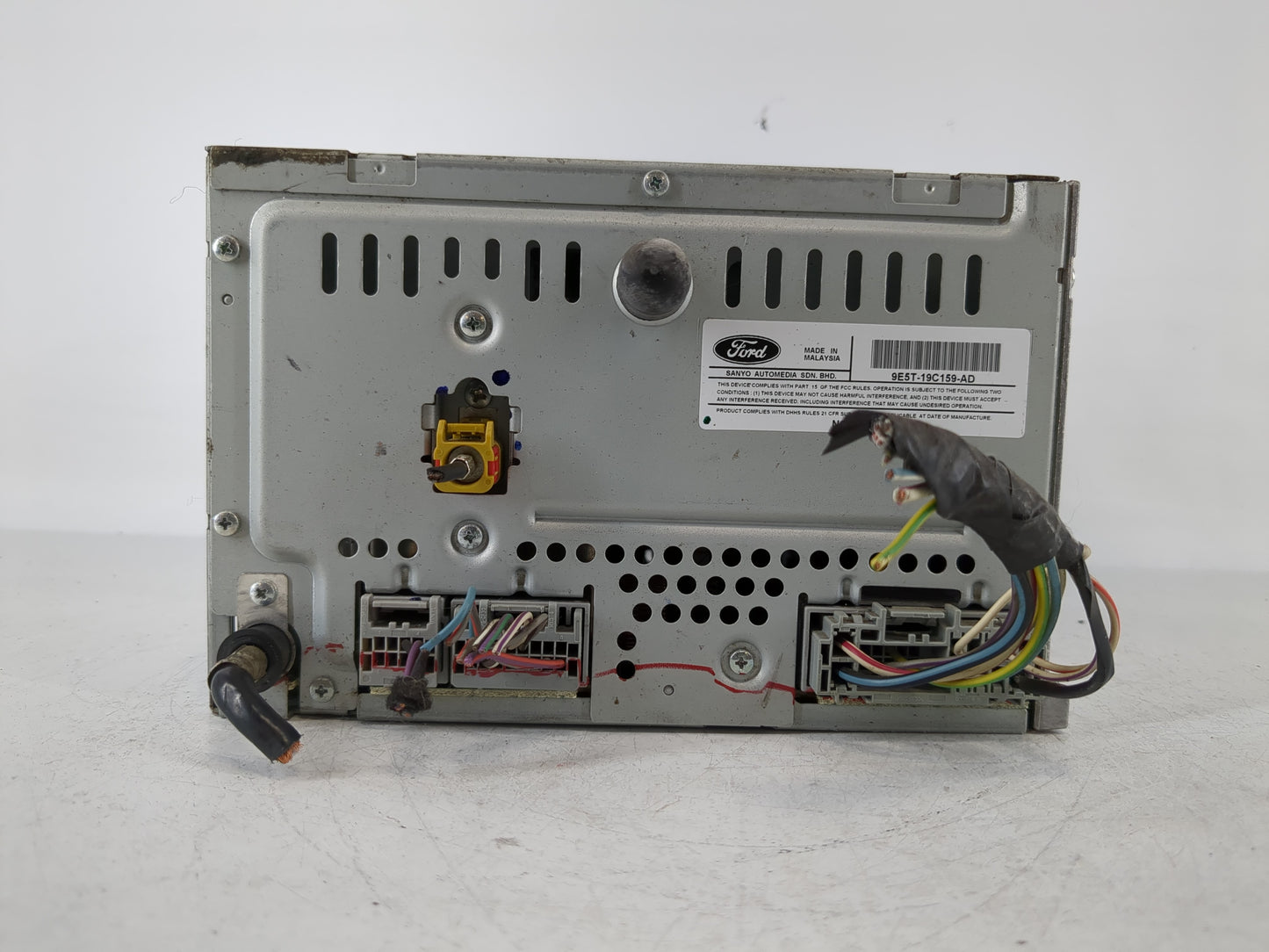 2010 Ford Fusion Radio AM FM Cd Player Receiver Replacement P/N:9E5T-19C159-AD Fits OEM Used Auto Parts - Oemusedautoparts1.