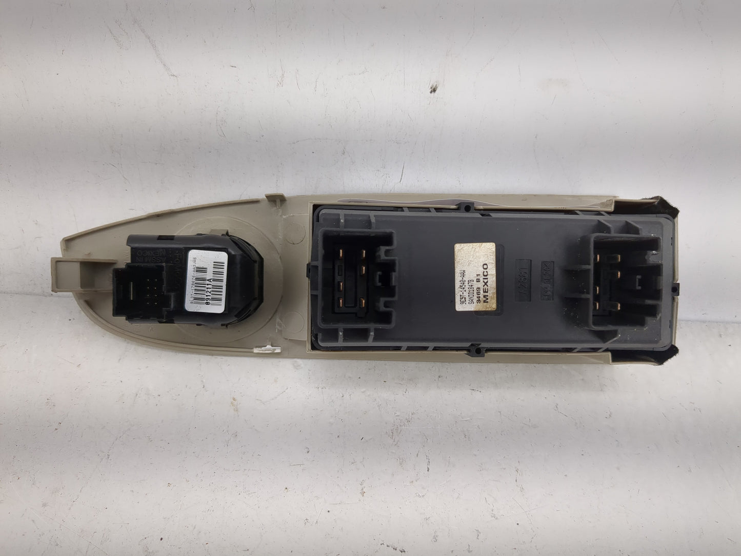 2010-2012 Ford Fusion Master Power Window Switch Replacement Driver Side Left P/N:9E57-14540-AAW Fits OEM Used Auto Parts -