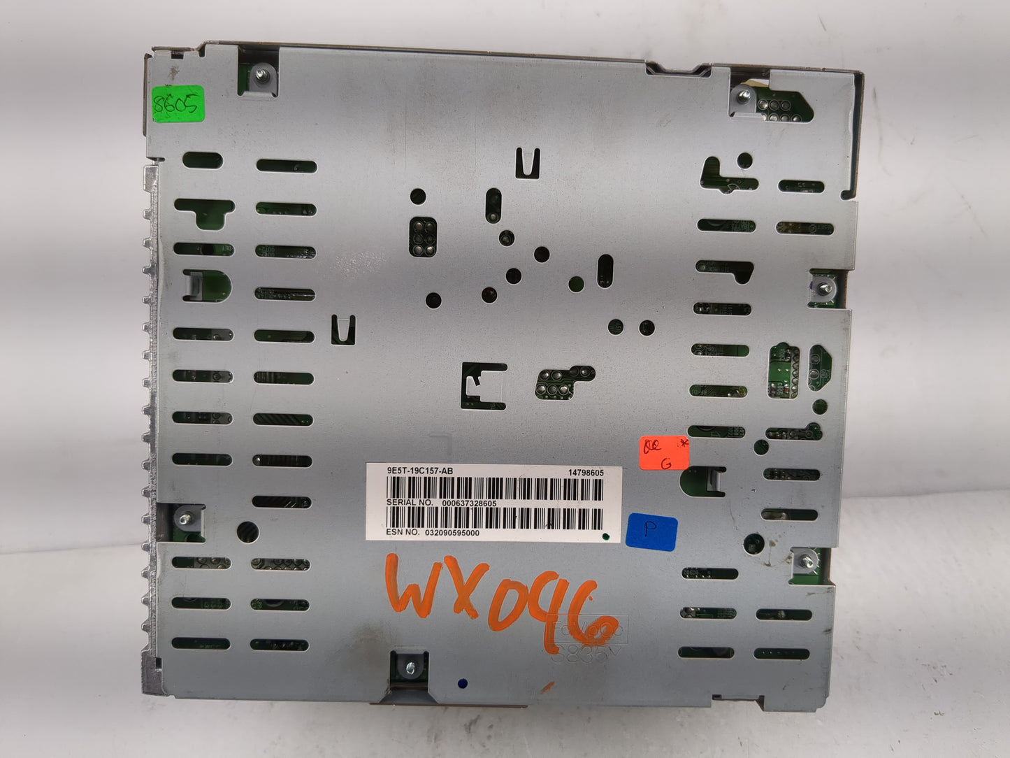 2010 Ford Fusion Radio AM FM Cd Player Receiver Replacement P/N:9E5T-19C157-AB Fits OEM Used Auto Parts - Oemusedautoparts1.