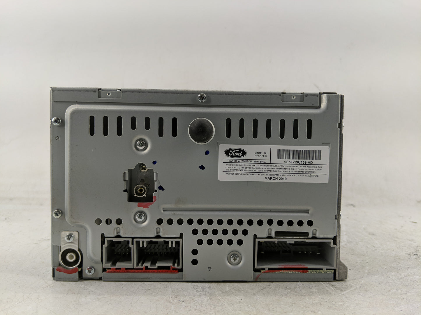 2010 Ford Fusion Radio AM FM Cd Player Receiver Replacement P/N:9E5T-19C159-AD Fits OEM Used Auto Parts - Oemusedautoparts1.