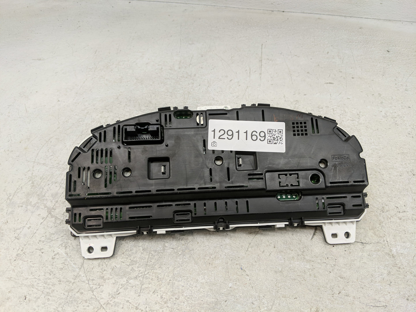 2010 Ford Fusion Instrument Cluster Speedometer Gauges P/N:AE5T-10849-DE Fits OEM Used Auto Parts - Oemusedautoparts1.com