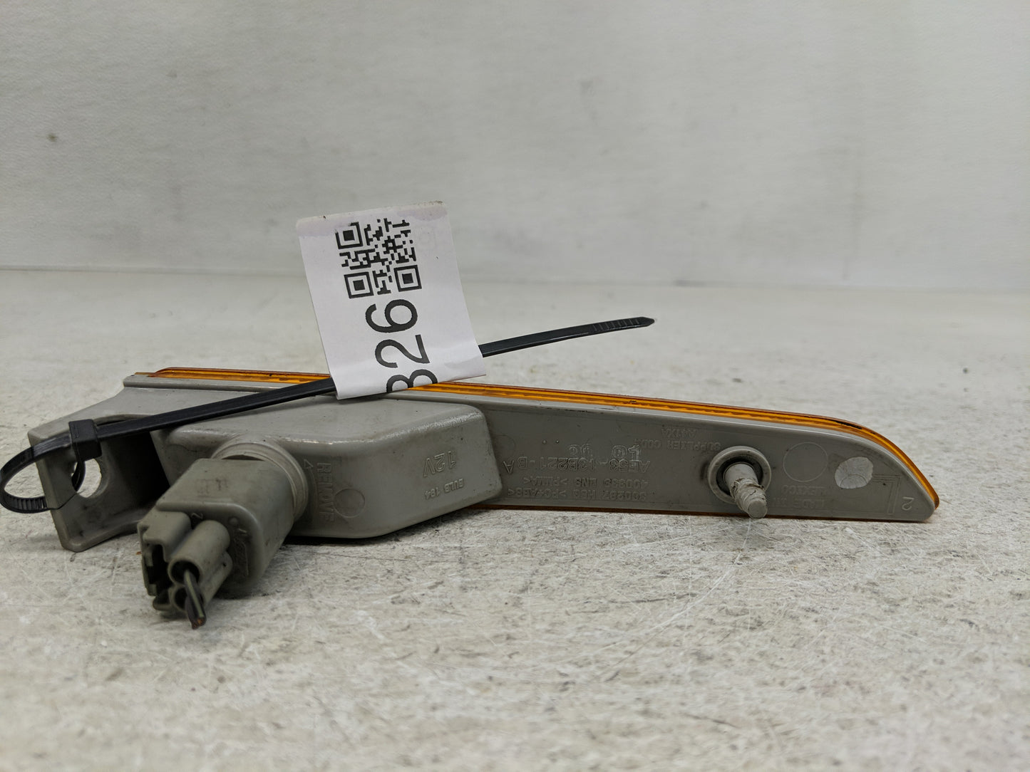 2010-2012 Ford Fusion Driver Left Oem Front Light Lamp - Oemusedautoparts1.com