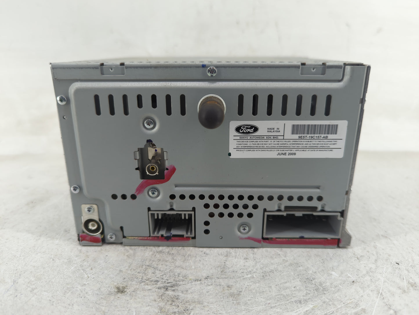 2010 Ford Fusion Radio AM FM Cd Player Receiver Replacement P/N:9E5T-19C157-AB Fits OEM Used Auto Parts - Oemusedautoparts1.