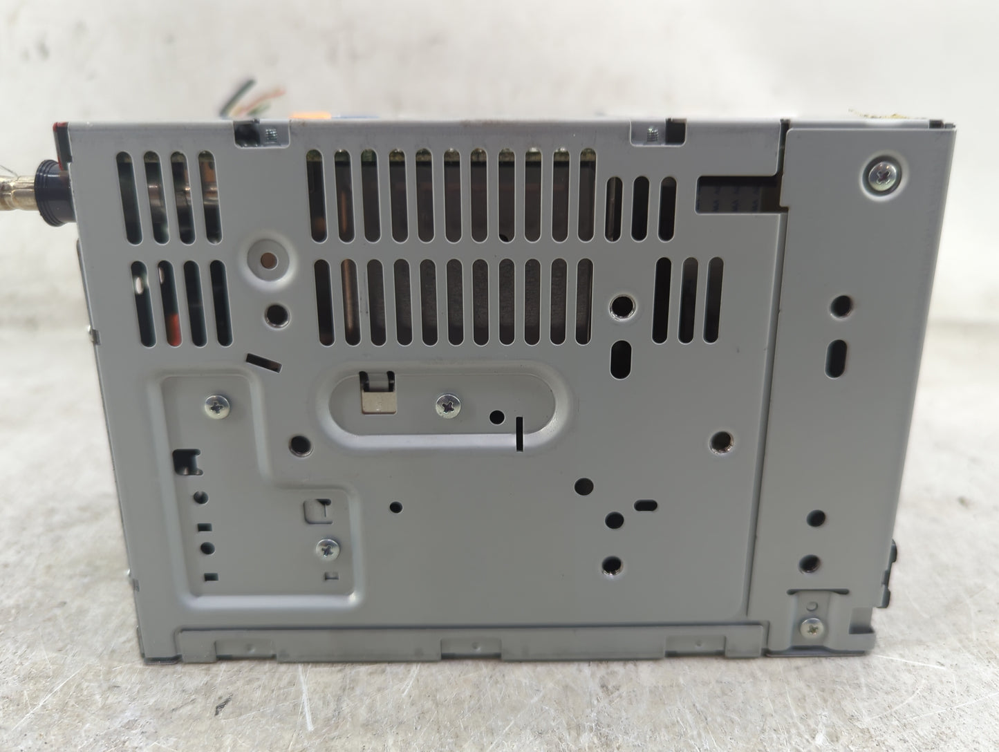 2010 Ford Fusion Radio AM FM Cd Player Receiver Replacement P/N:9E5T-19C157-AC Fits OEM Used Auto Parts - Oemusedautoparts1.