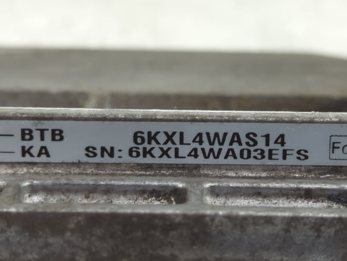 2010 Ford Fusion PCM Engine Control Computer ECU ECM PCU OEM P/N:6KXL4WAS14 6KXL4WA03EFS, 1S31658A01 Fits OEM Used Auto Part