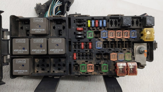 2010-2012 Ford Fusion Fusebox Fuse Box Panel Relay Module P/N:6E5T-14A003-AB Fits Fits 2010 2011 2012 OEM Used Auto Parts