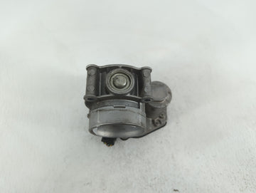 2010-2012 Ford Fusion Throttle Body P/N:DS7Z-A DS7Z-D, DS7E-9F991-AJ Fits Fits 2009 2010 2011 2012 OEM Used Auto Parts