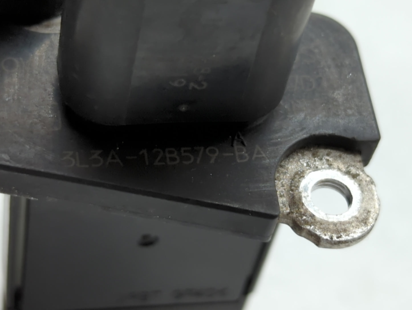 2006-2012 Ford Fusion Mass Air Flow Meter Maf - Oemusedautoparts1.com