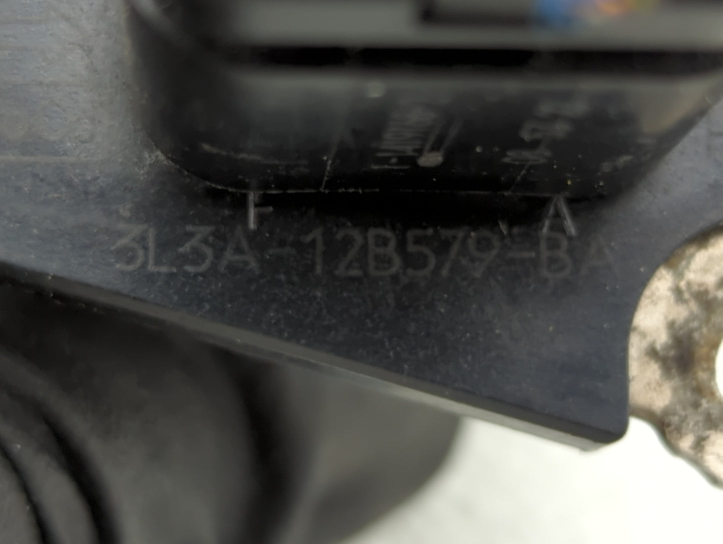 2006-2012 Ford Fusion Mass Air Flow Meter Maf - Oemusedautoparts1.com