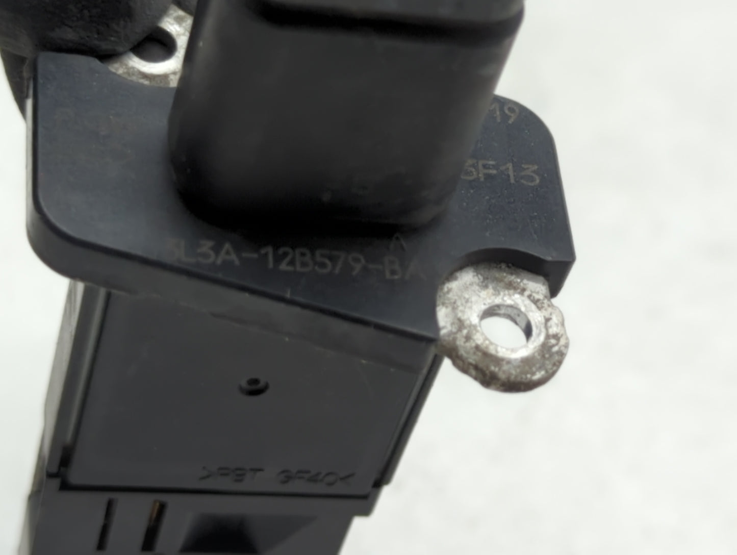 2006-2012 Ford Fusion Mass Air Flow Meter Maf - Oemusedautoparts1.com