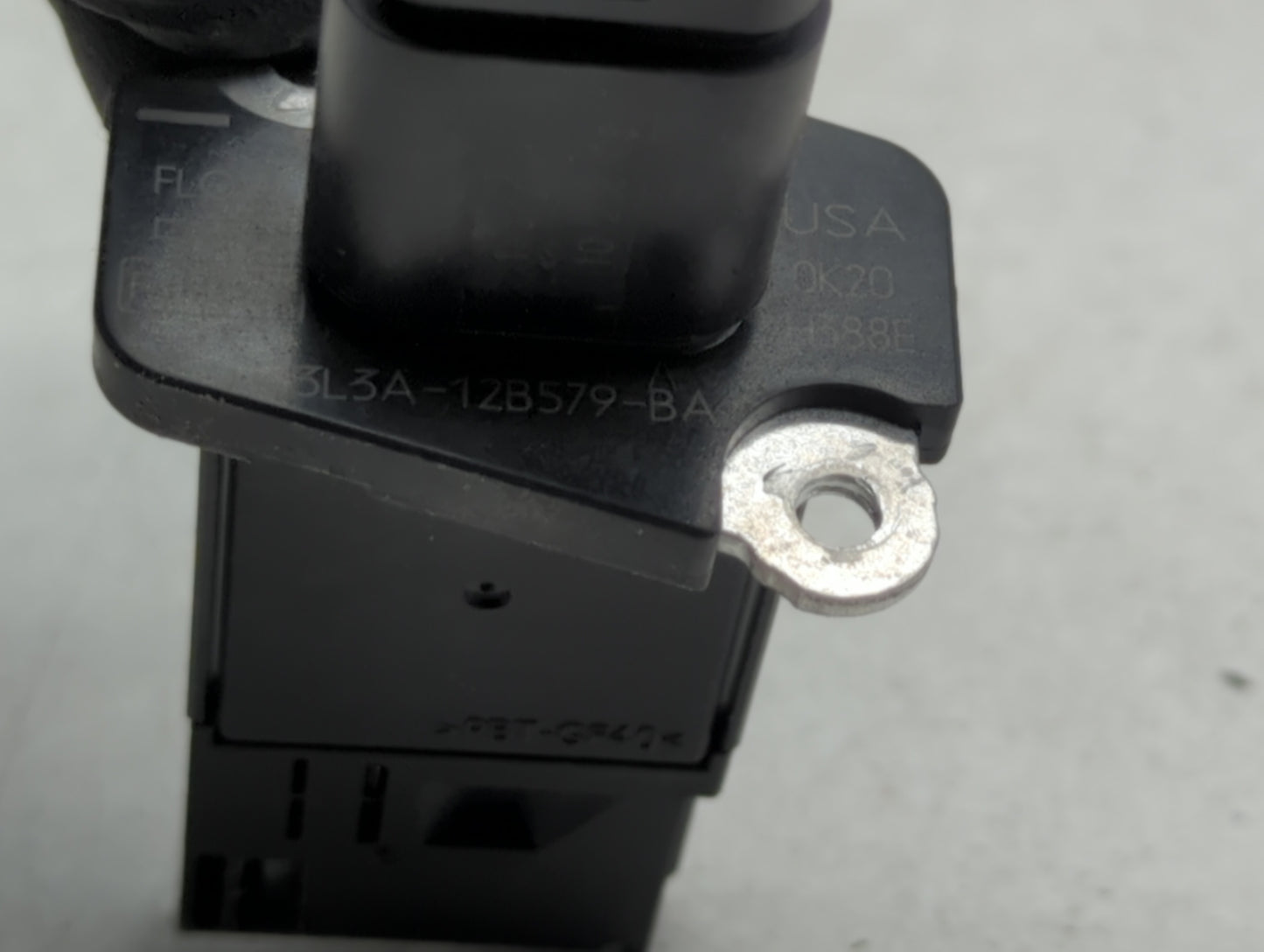 2006-2012 Ford Fusion Mass Air Flow Meter Maf - Oemusedautoparts1.com