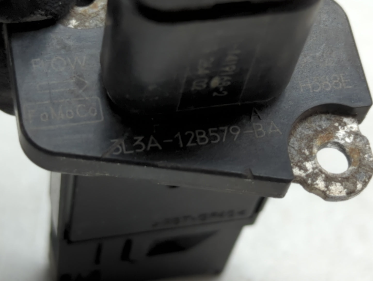 2006-2012 Ford Fusion Mass Air Flow Meter Maf - Oemusedautoparts1.com