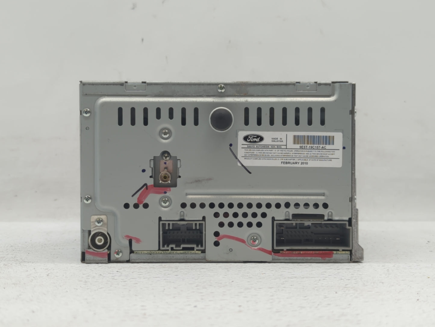2010-2010 Ford Fusion Am Fm Cd Player Radio Receiver - Oemusedautoparts1.com