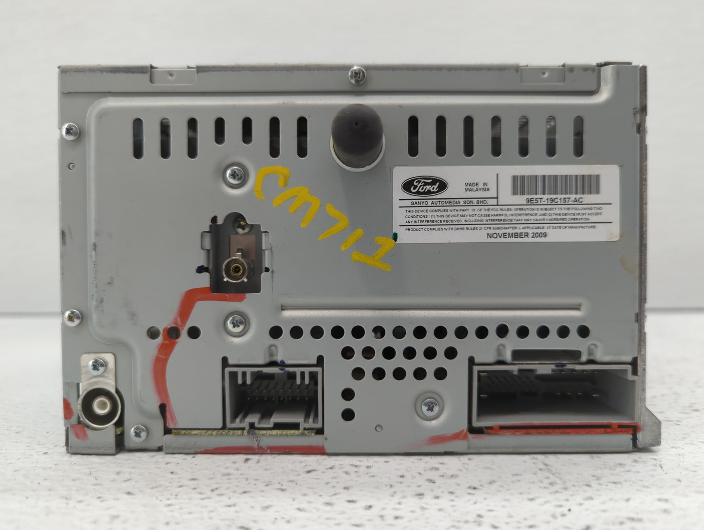 2010-2010 Ford Fusion Am Fm Cd Player Radio Receiver - Oemusedautoparts1.com