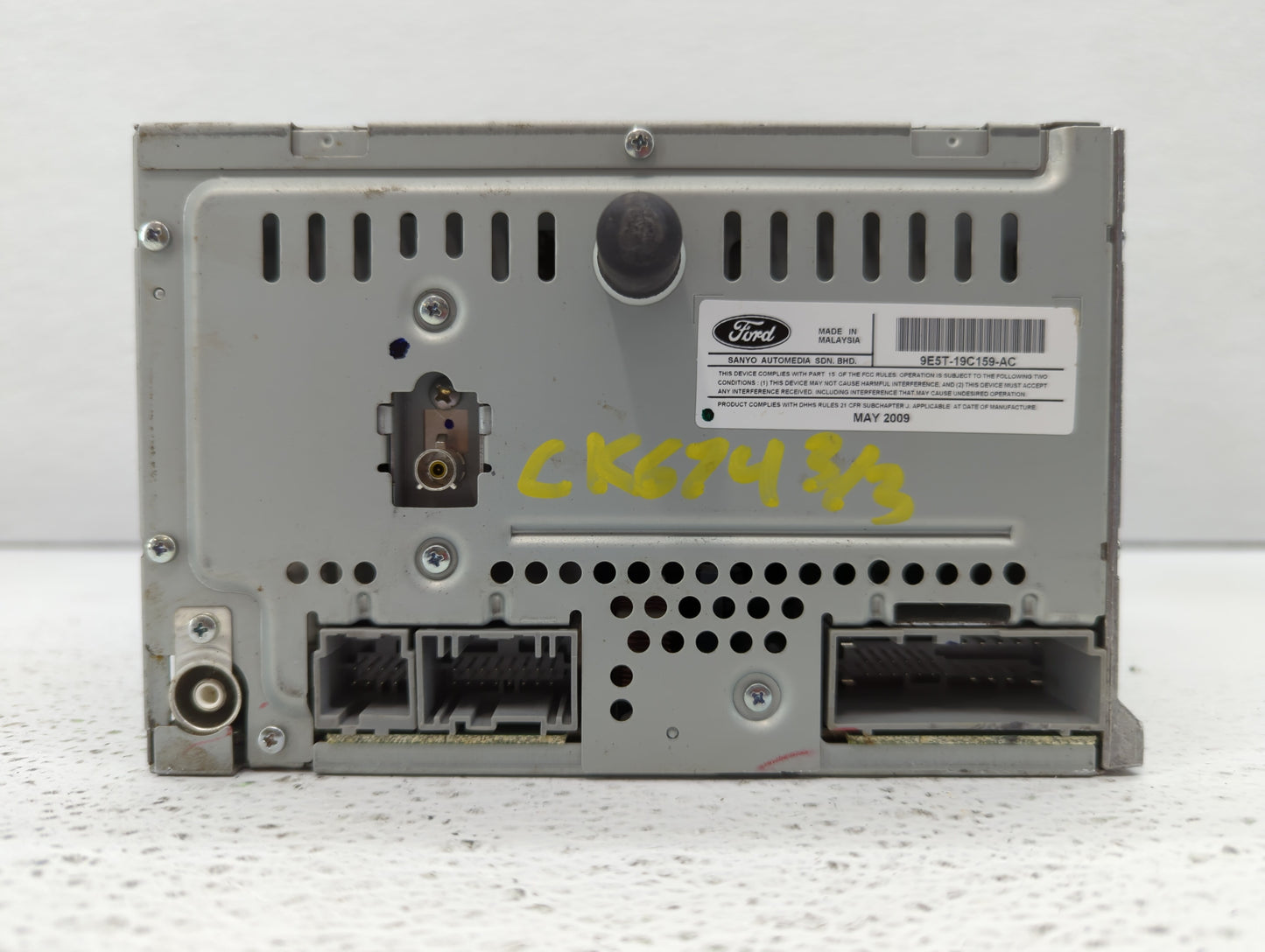 2010-2010 Ford Fusion Am Fm Cd Player Radio Receiver - Oemusedautoparts1.com