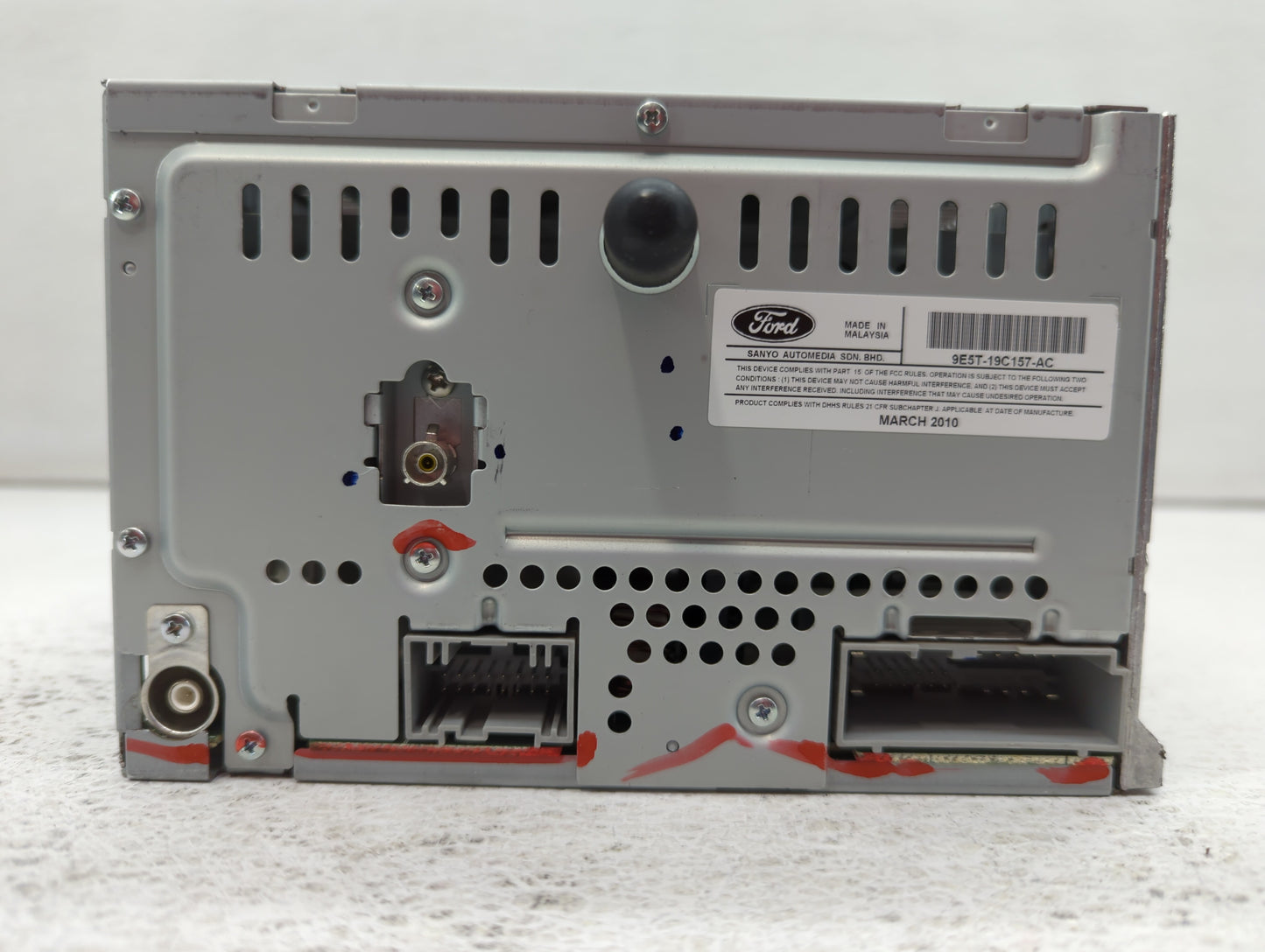 2010 Ford Fusion Radio AM FM Cd Player Receiver Replacement P/N:9E5T-19C157-AC Fits OEM Used Auto Parts - Oemusedautoparts1.