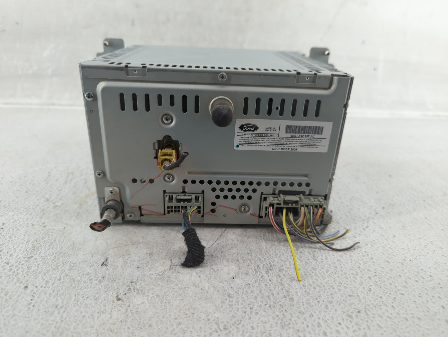 2010 Ford Fusion Radio AM FM Cd Player Receiver Replacement P/N:9E5T-19C157-AC Fits OEM Used Auto Parts - Oemusedautoparts1.