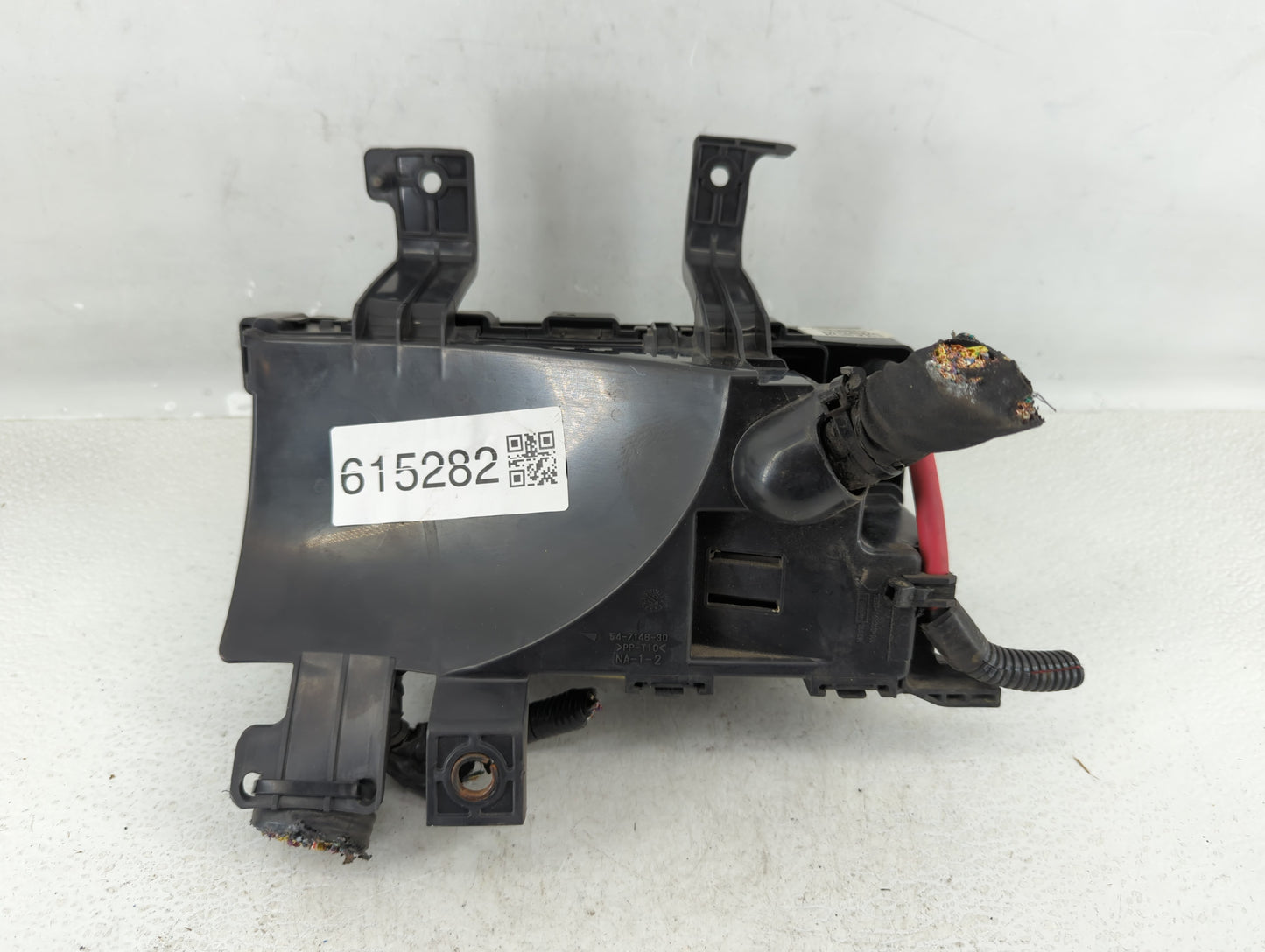 2010-2012 Ford Fusion Fusebox Fuse Box Panel Relay Module P/N:AE5T-14290-G Fits Fits 2010 2011 2012 OEM Used Auto Parts - Oe