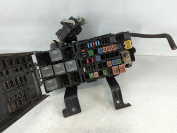 2010-2012 Ford Fusion Fusebox Fuse Box Panel Relay Module P/N:AE5T-14290-E Fits Fits 2010 2011 2012 OEM Used Auto Parts
