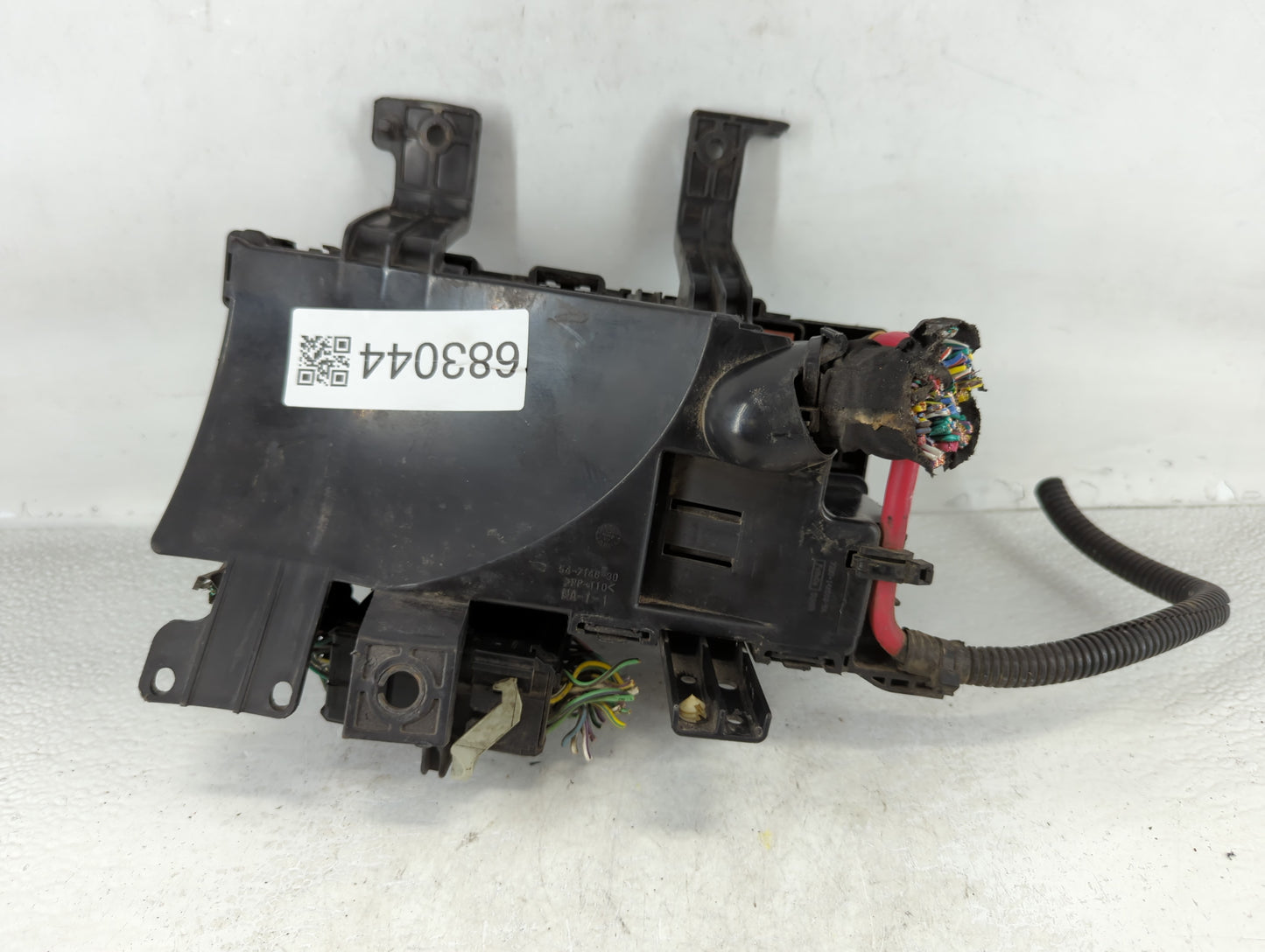 2010-2012 Ford Fusion Fusebox Fuse Box Panel Relay Module P/N:AE5T-14290-E Fits Fits 2010 2011 2012 OEM Used Auto Parts - Oe