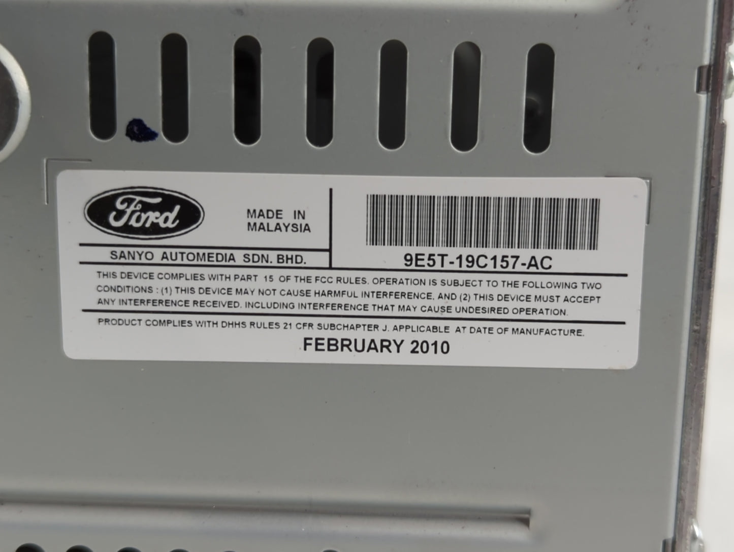2010-2010 Ford Fusion Am Fm Cd Player Radio Receiver - Oemusedautoparts1.com