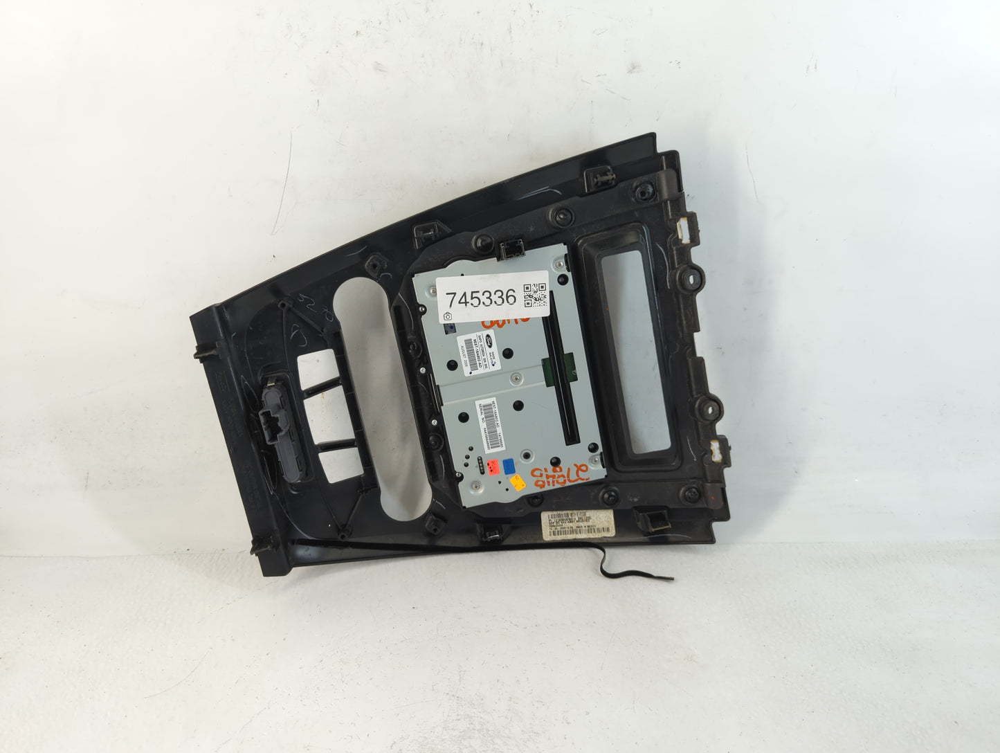 2010-2012 Ford Fusion Am Fm Cd Player Radio Receiver - Oemusedautoparts1.com