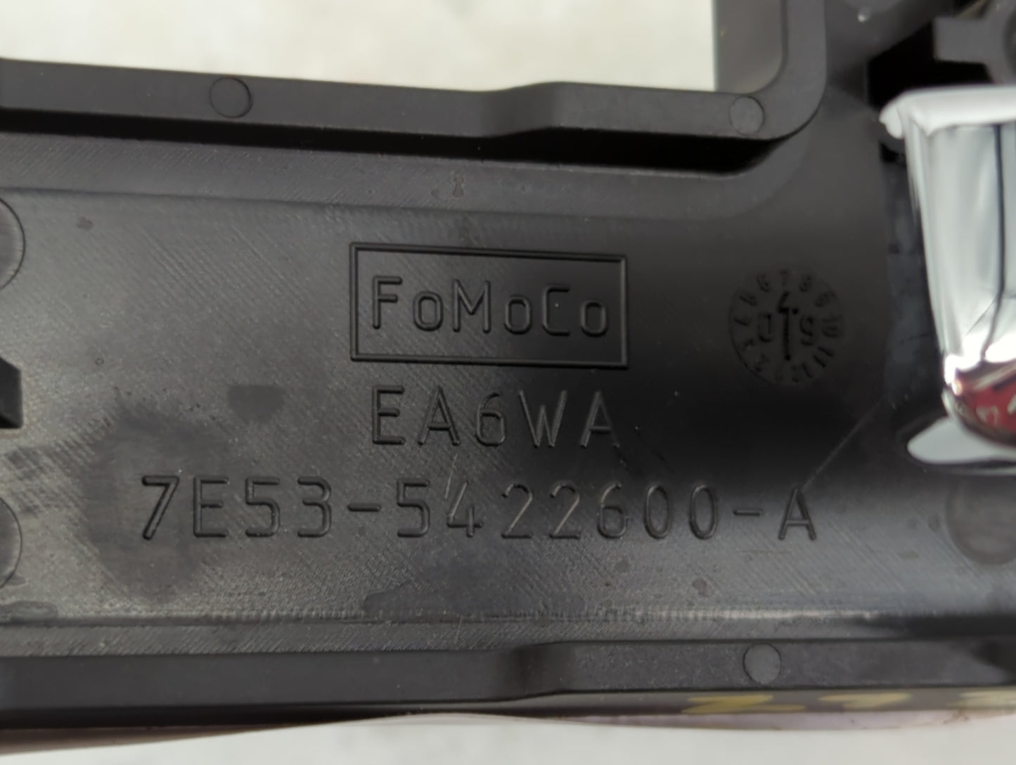 2010 Ford Fusion Drivers Side Inside Front Door Handle Oem 777814 - Oemusedautoparts1.com