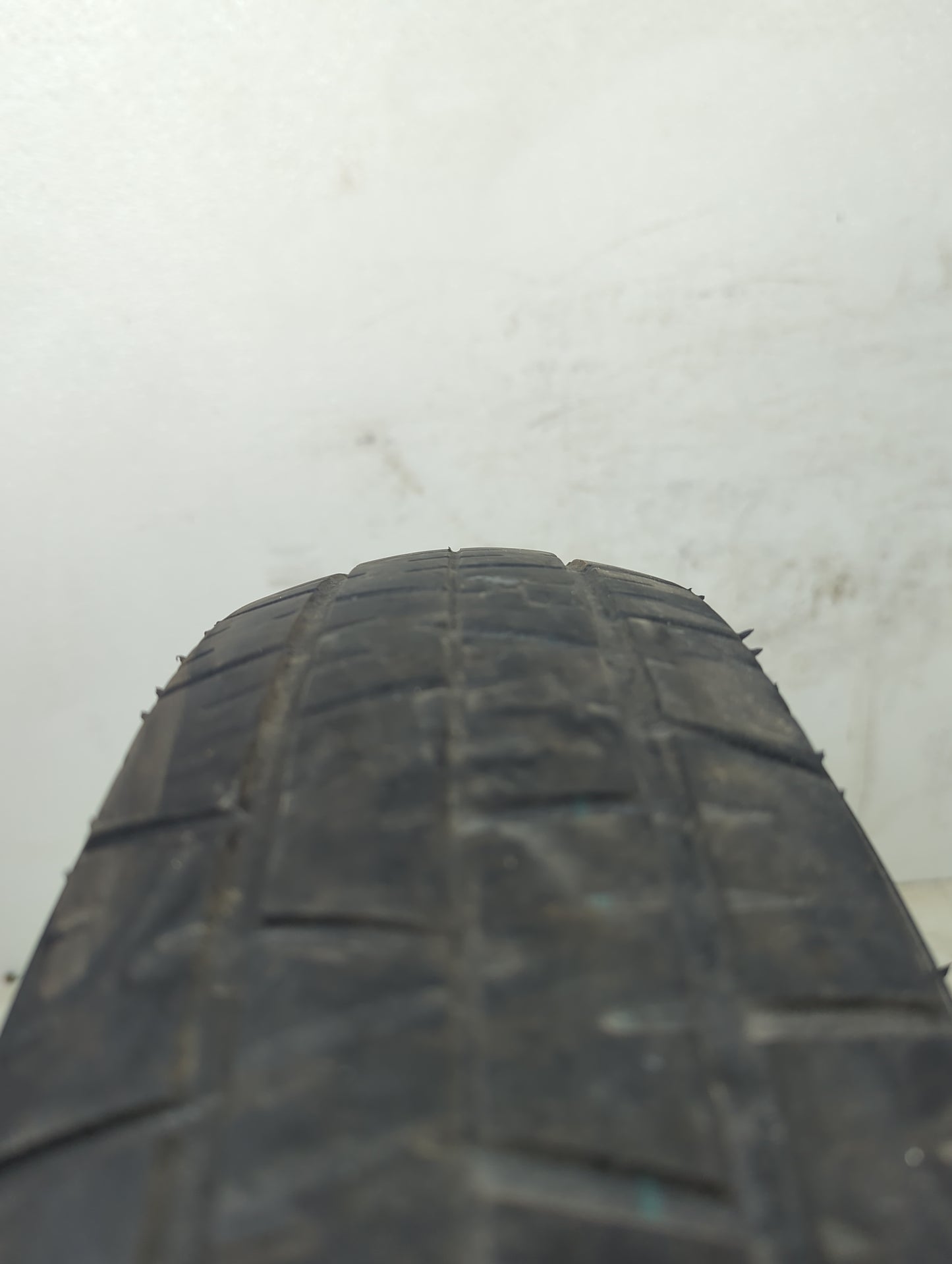 2006-2012 Ford Fusion Spare Donut Tire Wheel Rim Oem 811321 - Oemusedautoparts1.com