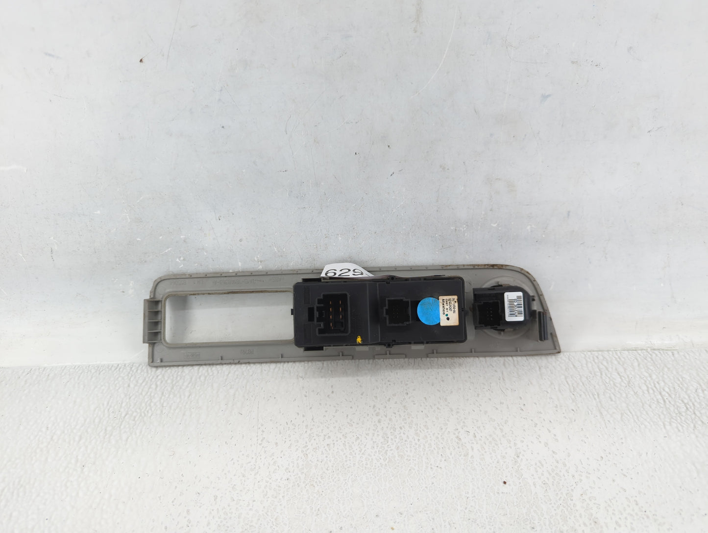 2010-2014 Ford Mustang Master Power Window Switch Replacement Driver Side Left P/N:AR3T-14540-AAW Fits OEM Used Auto Parts -