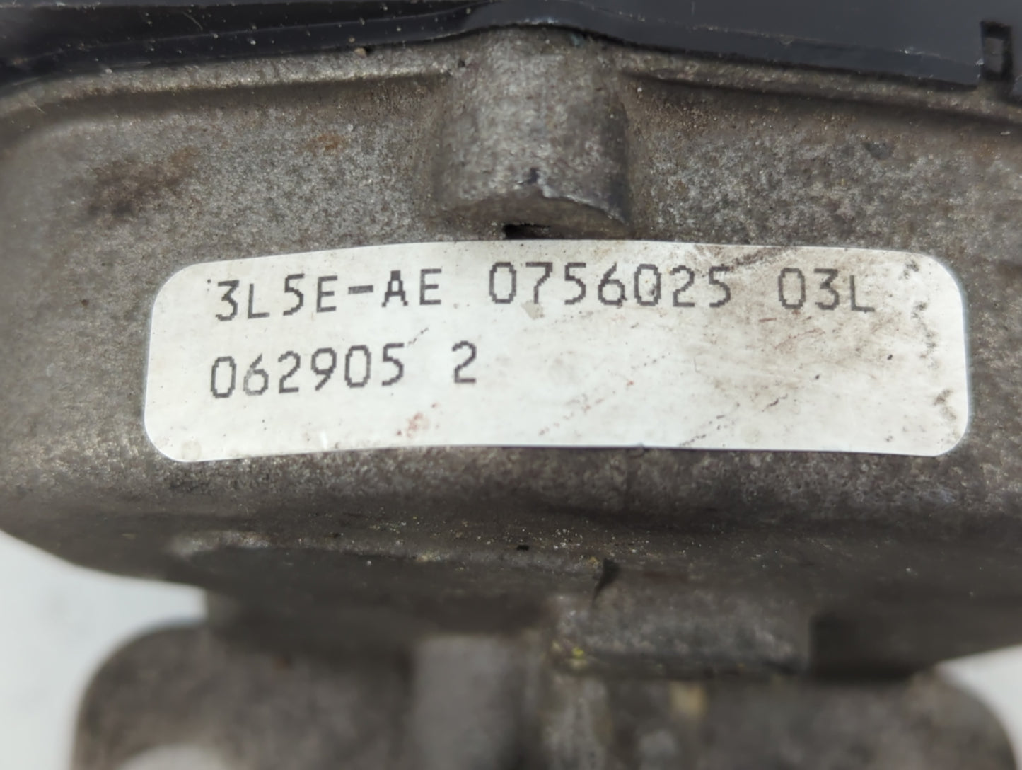 2006-2010 Ford Mustang Throttle Body P/N:0756025 3L5E-AE Fits OEM Used Auto Parts - Oemusedautoparts1.com