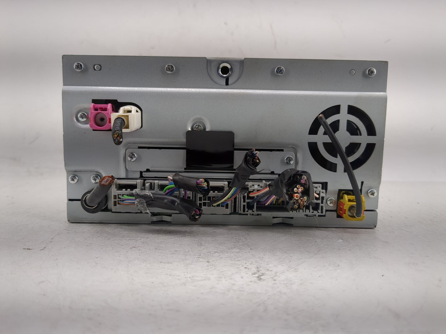 2010 Ford Taurus Radio AM FM Cd Player Receiver Replacement P/N:AG1T 19C156AE Fits OEM Used Auto Parts - Oemusedautoparts1.c