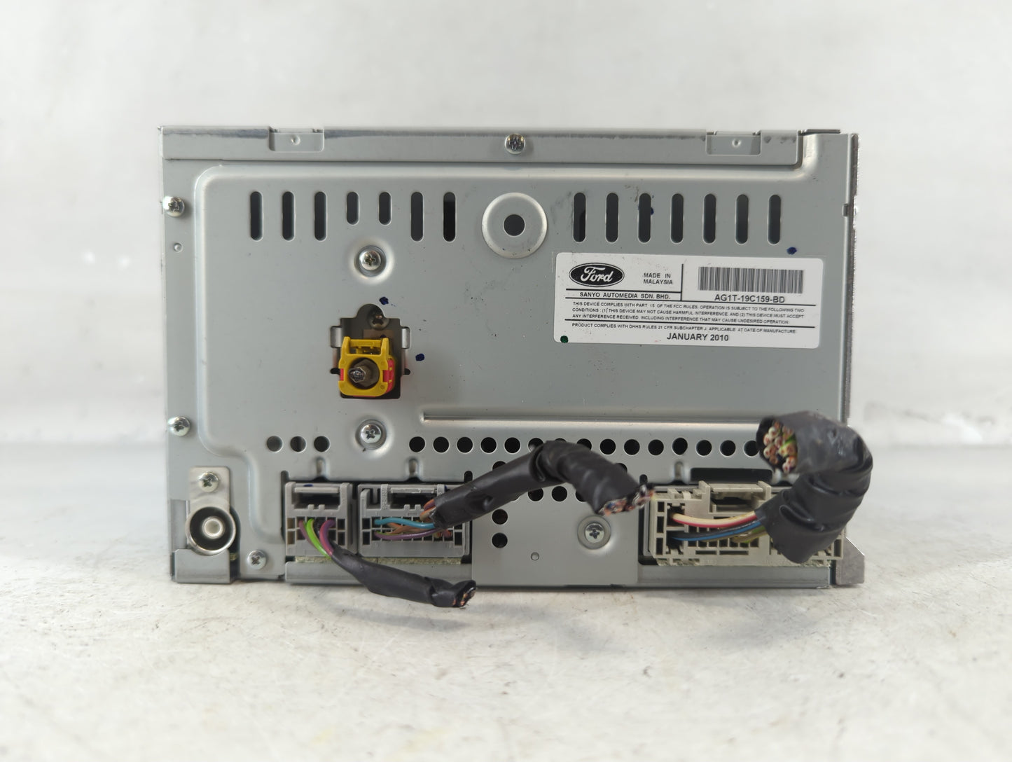 2010 Ford Taurus Radio AM FM Cd Player Receiver Replacement P/N:AG1T-19C159-BD Fits OEM Used Auto Parts - Oemusedautoparts1.