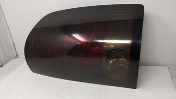 2009-2014 Gmc Sierra Tail Light Assembly Passenger Right OEM P/N:400168 011 A1 Fits Fits 2009 2010 2011 2012 2013 2014 OEM Used Auto Parts