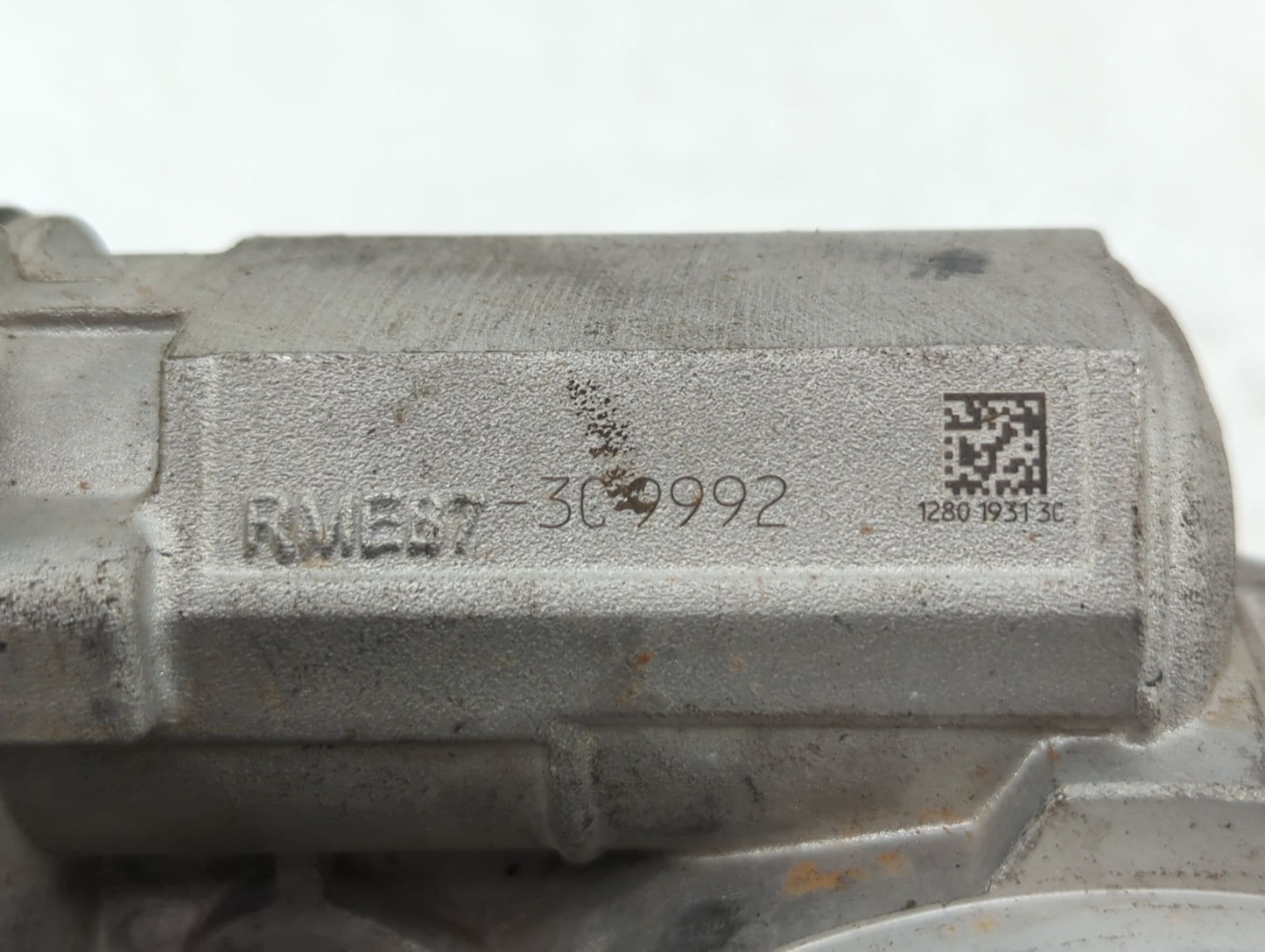 2009-2013 Gmc Sierra 1500 Throttle Body P/N:RME87-3C Fits Fits 2009 2010 2011 2012 2013 2014 2015 OEM Used Auto Parts - Oemu