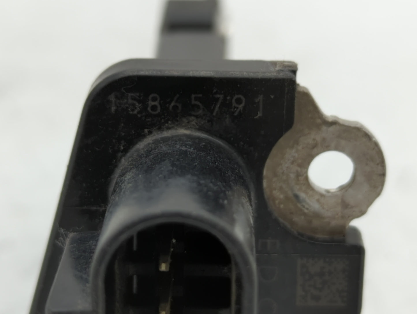 2010-2011 Gmc Terrain Mass Air Flow Meter Maf - Oemusedautoparts1.com