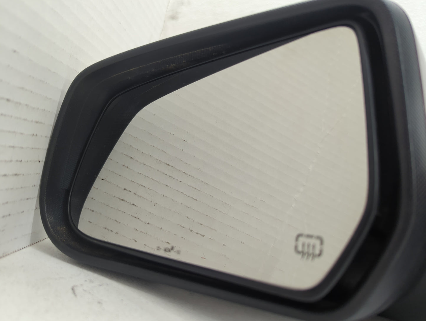 2010-2011 Gmc Terrain Driver Side View Mirror - Left Door Mirror OEM Used - Oemusedautoparts1.com