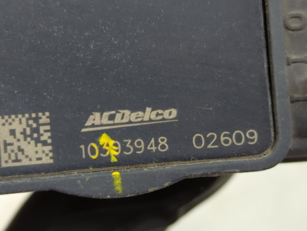 2009-2014 Gmc Yukon Xl 1500 Mass Air Flow Meter Maf Sensor 1463604 - Oemusedautoparts1.com