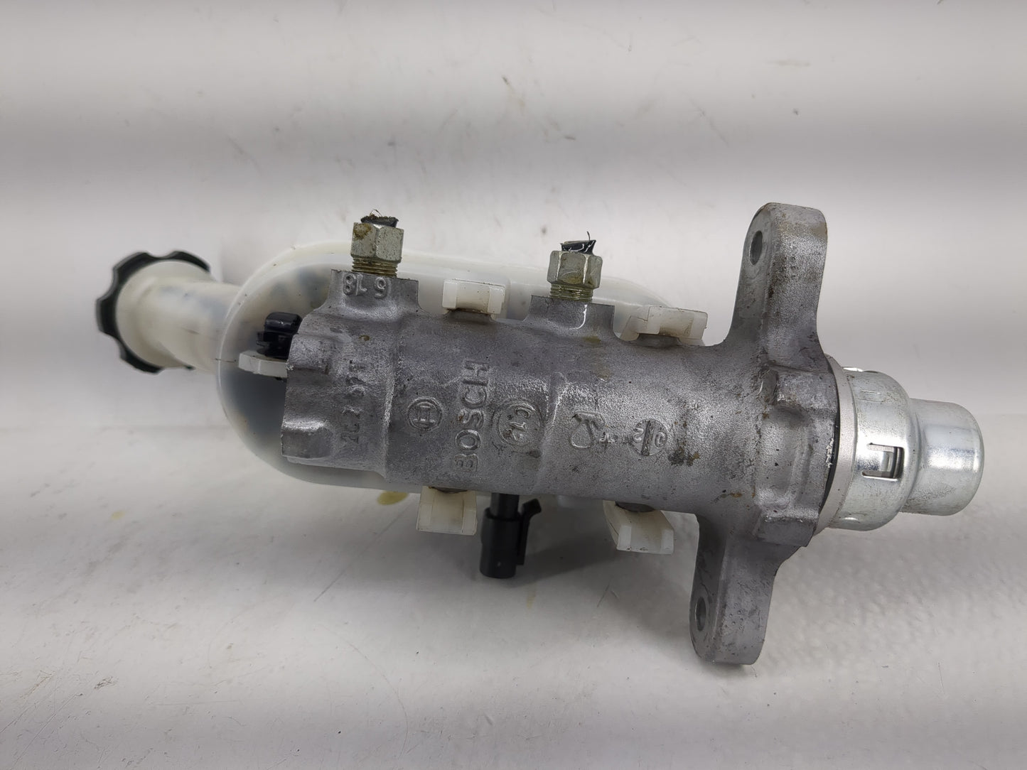 2008-2012 Honda Accord Brake Master Cylinder 1220753 - Oemusedautoparts1.com